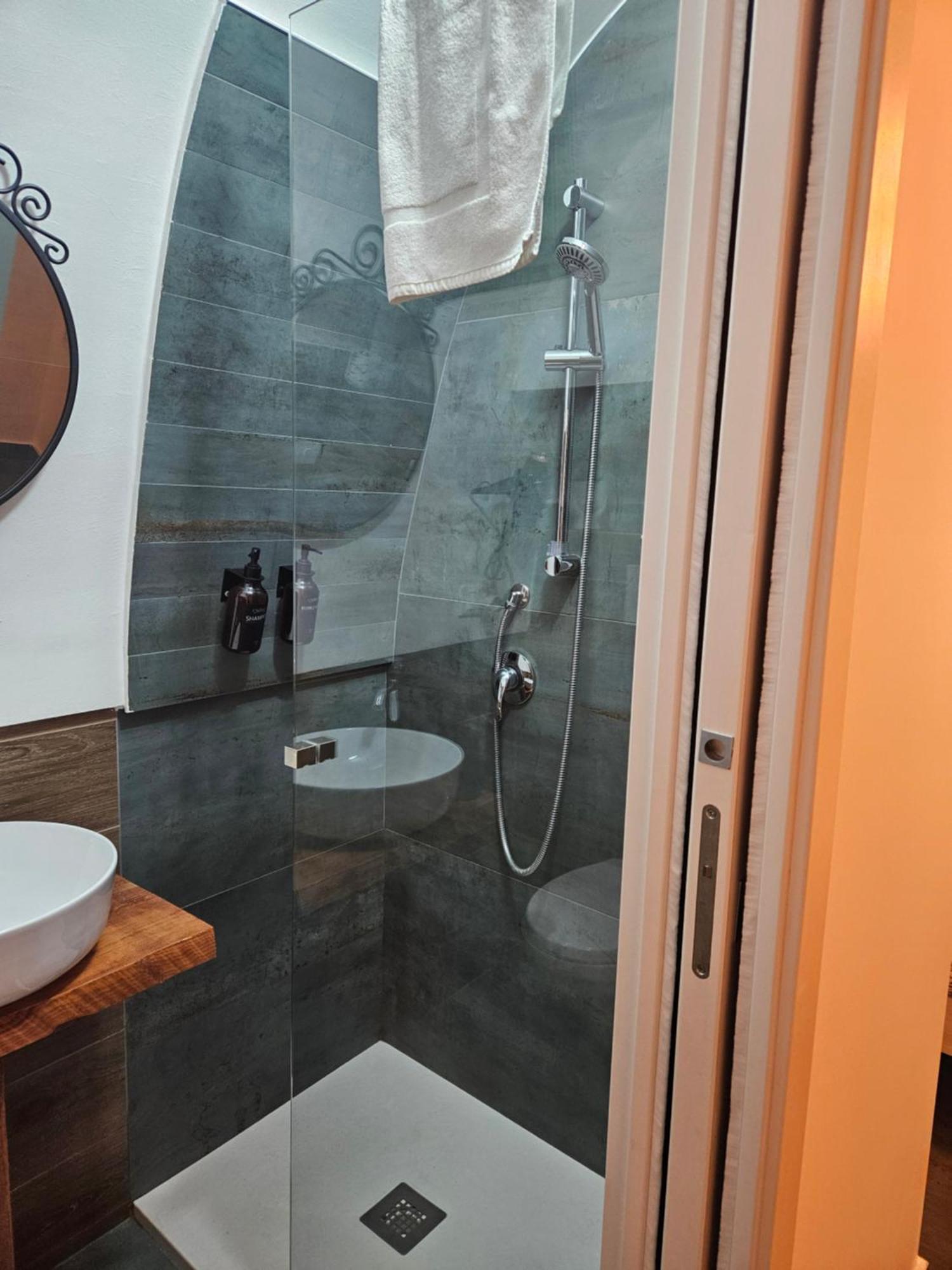 Tresor Hotel Polignano a Mare Bilik gambar